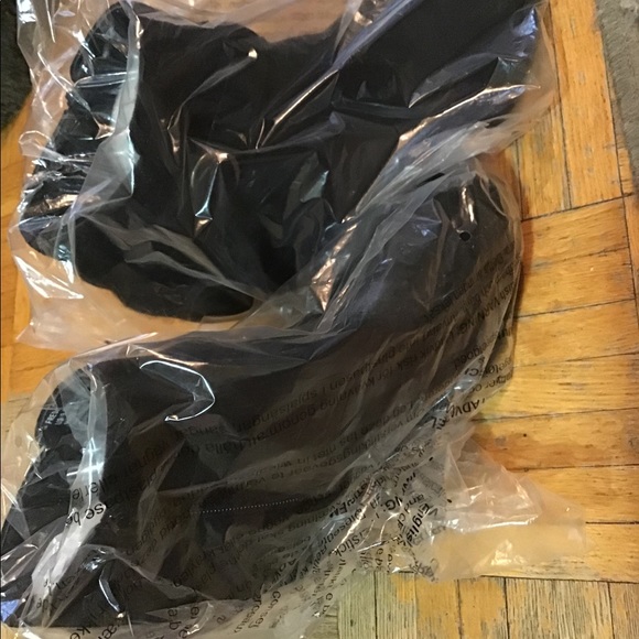 Freda JustFab Black Booties - Picture 3 of 5